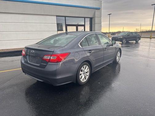 Carbide Gray Metallic 2016 Subaru Legacy Premium