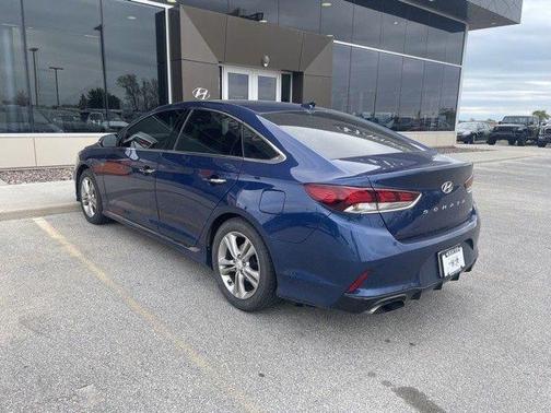 2018 Hyundai SONATA Sport