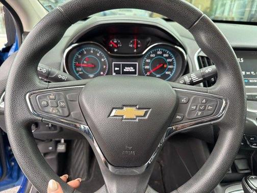 2016 Chevrolet Cruze LT Auto