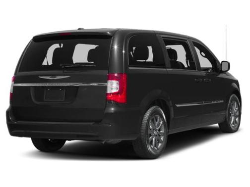 2015 Chrysler Town & Country S