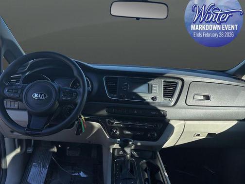 2016 Kia Sedona LX