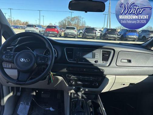 2016 Kia Sedona LX