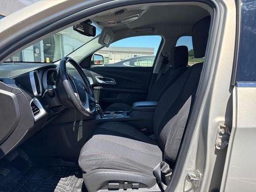 Gold Mist Metallic 2011 Chevrolet Equinox LT