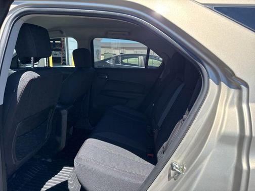Gold Mist Metallic 2011 Chevrolet Equinox LT