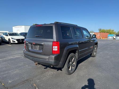 2016 Jeep Patriot 75th Anniversary