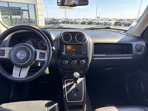 2016 Jeep Patriot 75th Anniversary