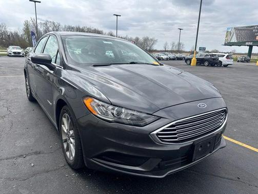 Magnetic 2017 Ford Fusion Hybrid SE
