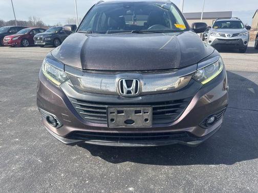 Maroon 2019 Honda HR-V EX