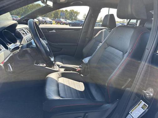 2015 Volkswagen Jetta Auto GLI SE
