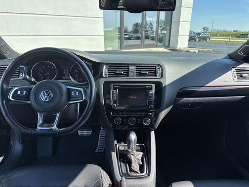 2015 Volkswagen Jetta Auto GLI SE