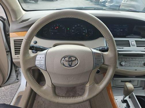 2007 Toyota Avalon XLS
