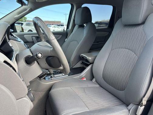 2017 Chevrolet Traverse 1LT