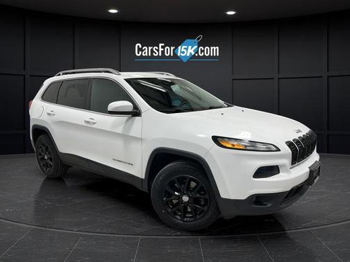 Bright White Clearcoat 2016 Jeep Cherokee Latitude