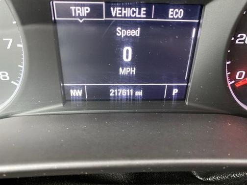 2017 GMC Acadia SLE-2