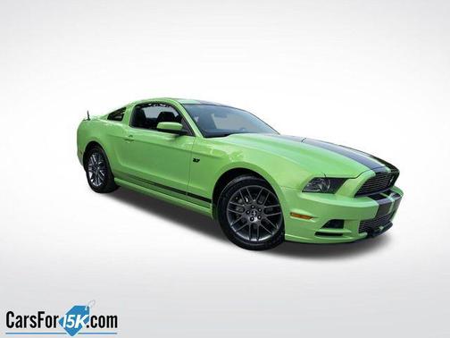 2014 Ford Mustang V6 Premium