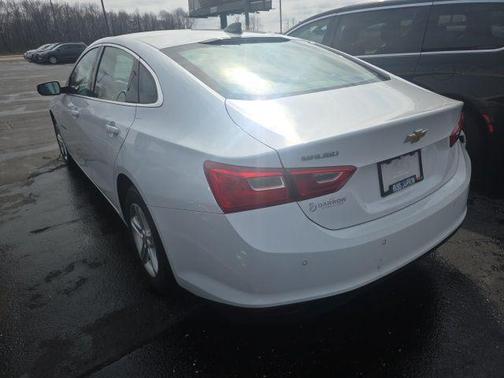 Summit White 2020 Chevrolet Malibu 1LS