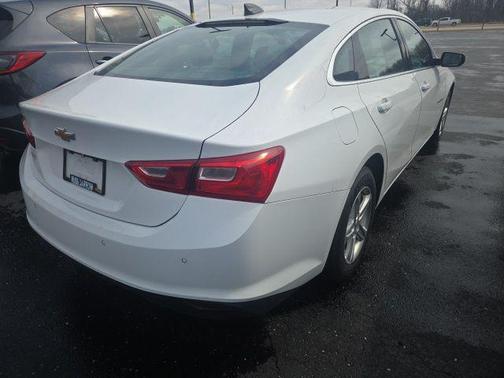 Summit White 2020 Chevrolet Malibu 1LS