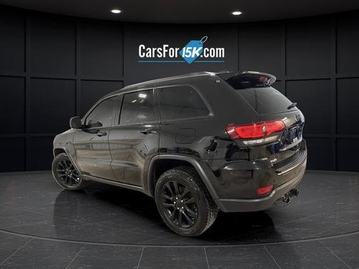 Diamond Black Crystal Pearlcoat 2020 Jeep Grand Cherokee Limited