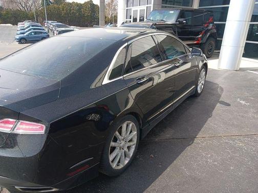 Tuxedo Black Metallic 2015 Lincoln MKZ Hybrid Base