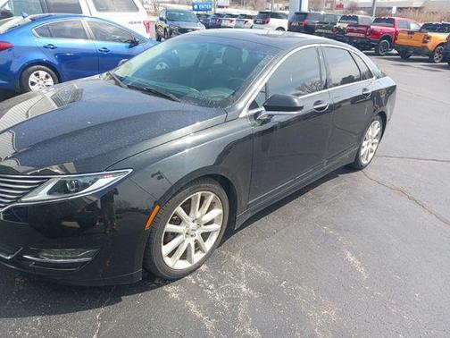Tuxedo Black Metallic 2015 Lincoln MKZ Hybrid Base