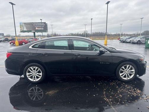 Mosaic Black Metallic 2016 Chevrolet Malibu 1LT