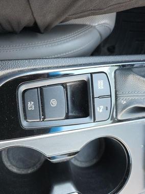 2016 Hyundai SONATA Hybrid Limited