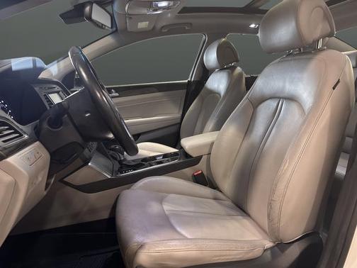 2016 Hyundai SONATA Hybrid Limited