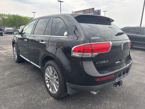 2011 Lincoln MKX Base