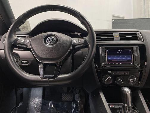 2017 Volkswagen Jetta 1.8T Sport