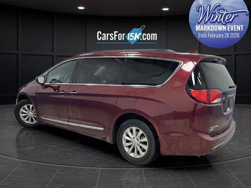 2017 Chrysler Pacifica Touring-L