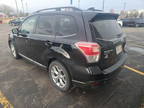 2017 Subaru Forester 2.5i Touring