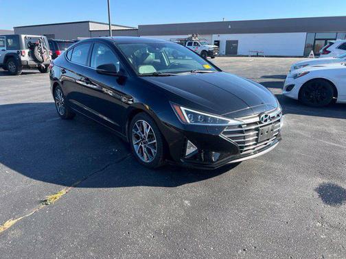 Phantom Black 2020 Hyundai ELANTRA Limited