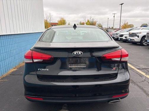 2017 Kia Forte S