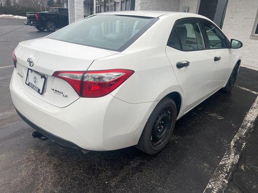 2016 Toyota Corolla LE