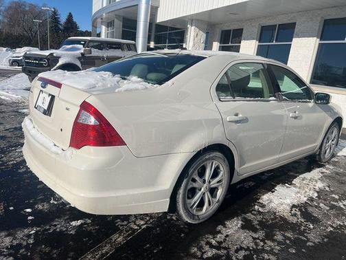 2012 Ford Fusion SE