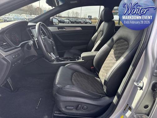 2018 Hyundai SONATA Sport