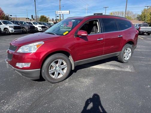 Red Jewel Tintcoat 2011 Chevrolet Traverse LT
