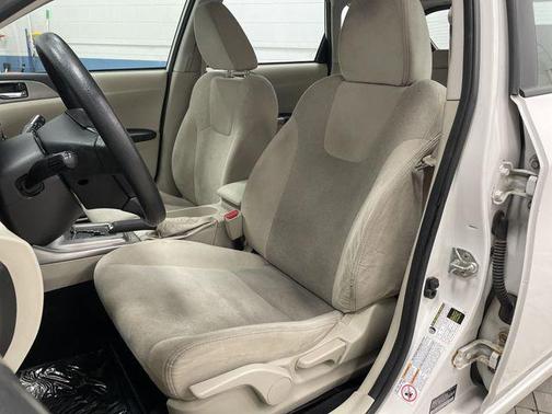2010 Subaru Impreza 2.5 i