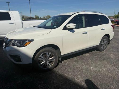Glacier White 2019 Nissan Pathfinder S