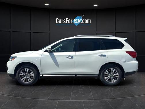 Glacier White 2019 Nissan Pathfinder S