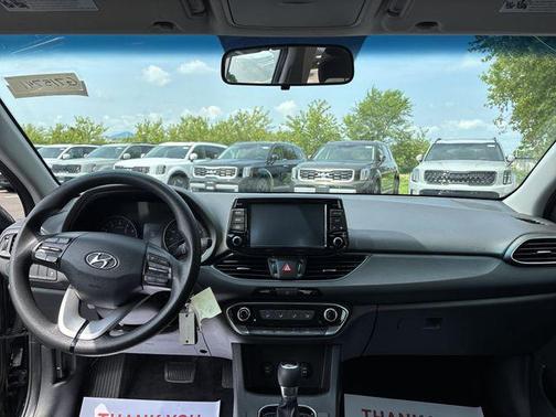 2019 Hyundai Elantra GT Base