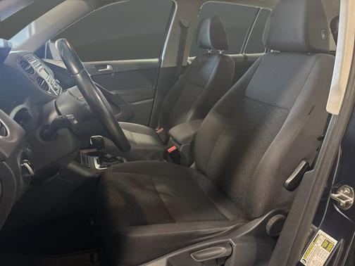 2014 Volkswagen Tiguan 4MOTION Auto S