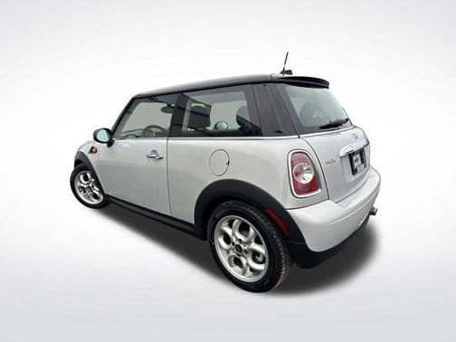 2013 MINI Hardtop Cooper