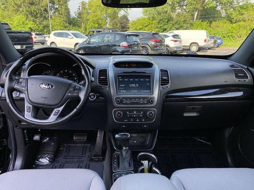 2014 Kia Sorento SX