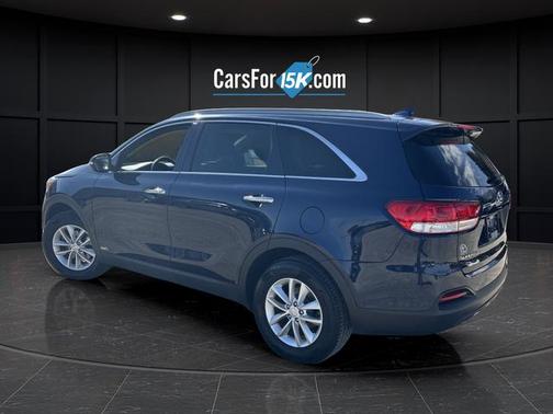 2017 Kia Sorento LX