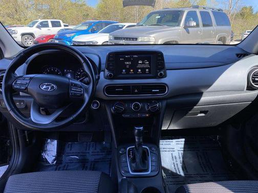 2020 Hyundai KONA SEL
