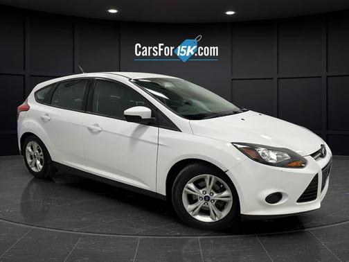 Oxford White 2014 Ford Focus SE