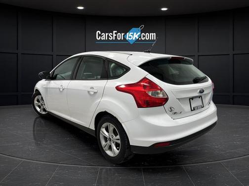 Oxford White 2014 Ford Focus SE