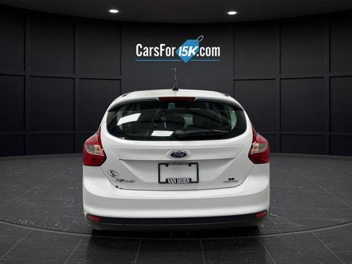 Oxford White 2014 Ford Focus SE