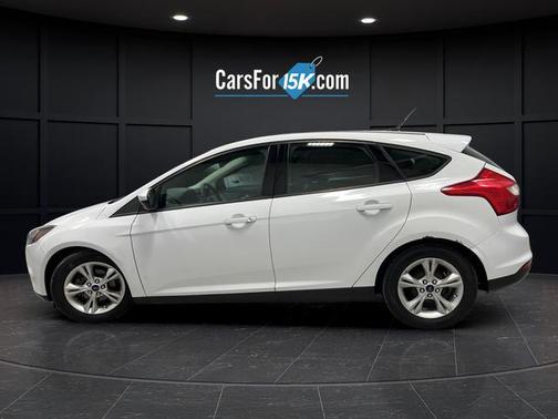 Oxford White 2014 Ford Focus SE